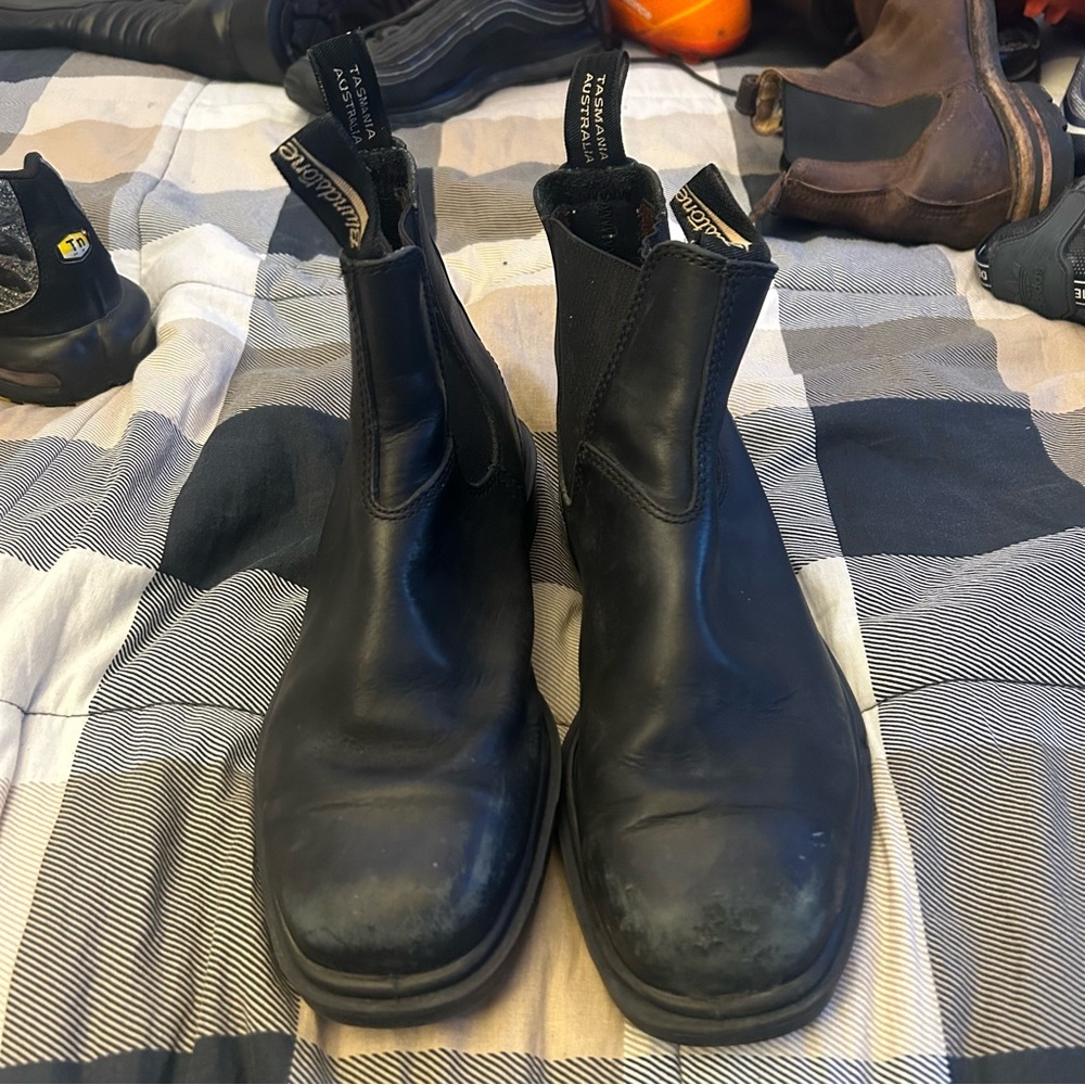 Blundstone Leather Boots 7.5 AUS / 8.5 US